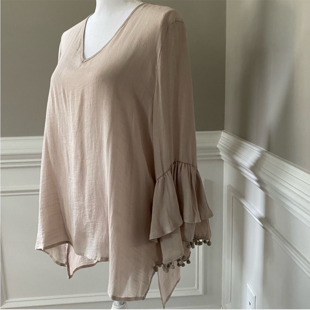 NEW Beautiful light & airy Spense top- 3/4 Length Bell Sleeves & Pom-Pom trim